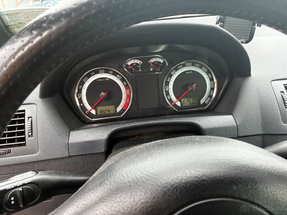 Škoda FABIA - 5