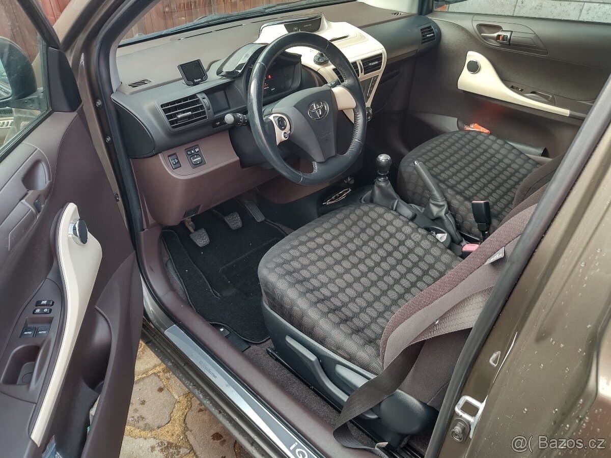 2010 Toyota OSTATNÍ - 5