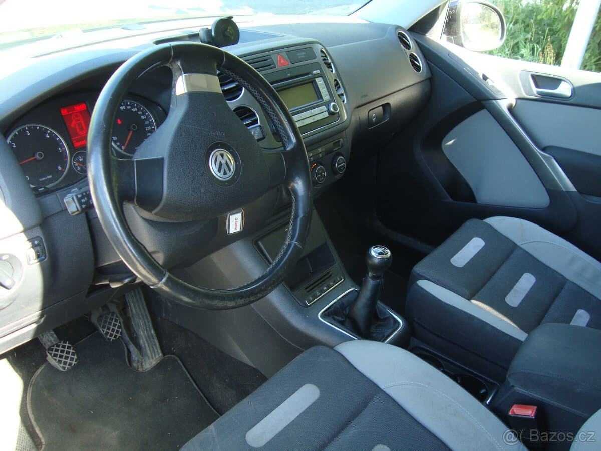 2008 Volkswagen TIGUAN - 5