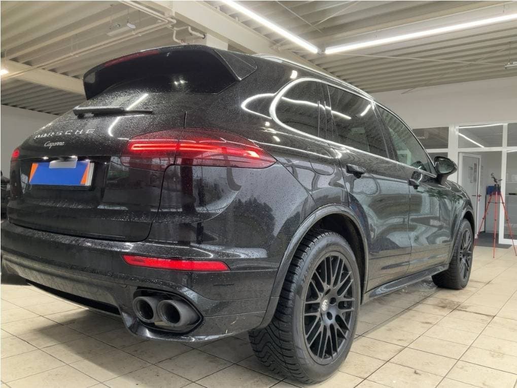 2016 Porsche CAYENNE - 5