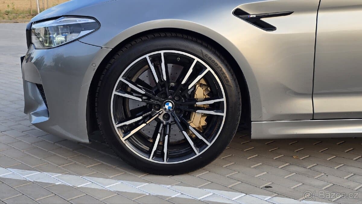 2019 BMW M5 - 5