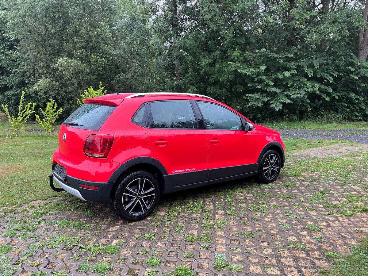 2012 Volkswagen POLO - 5