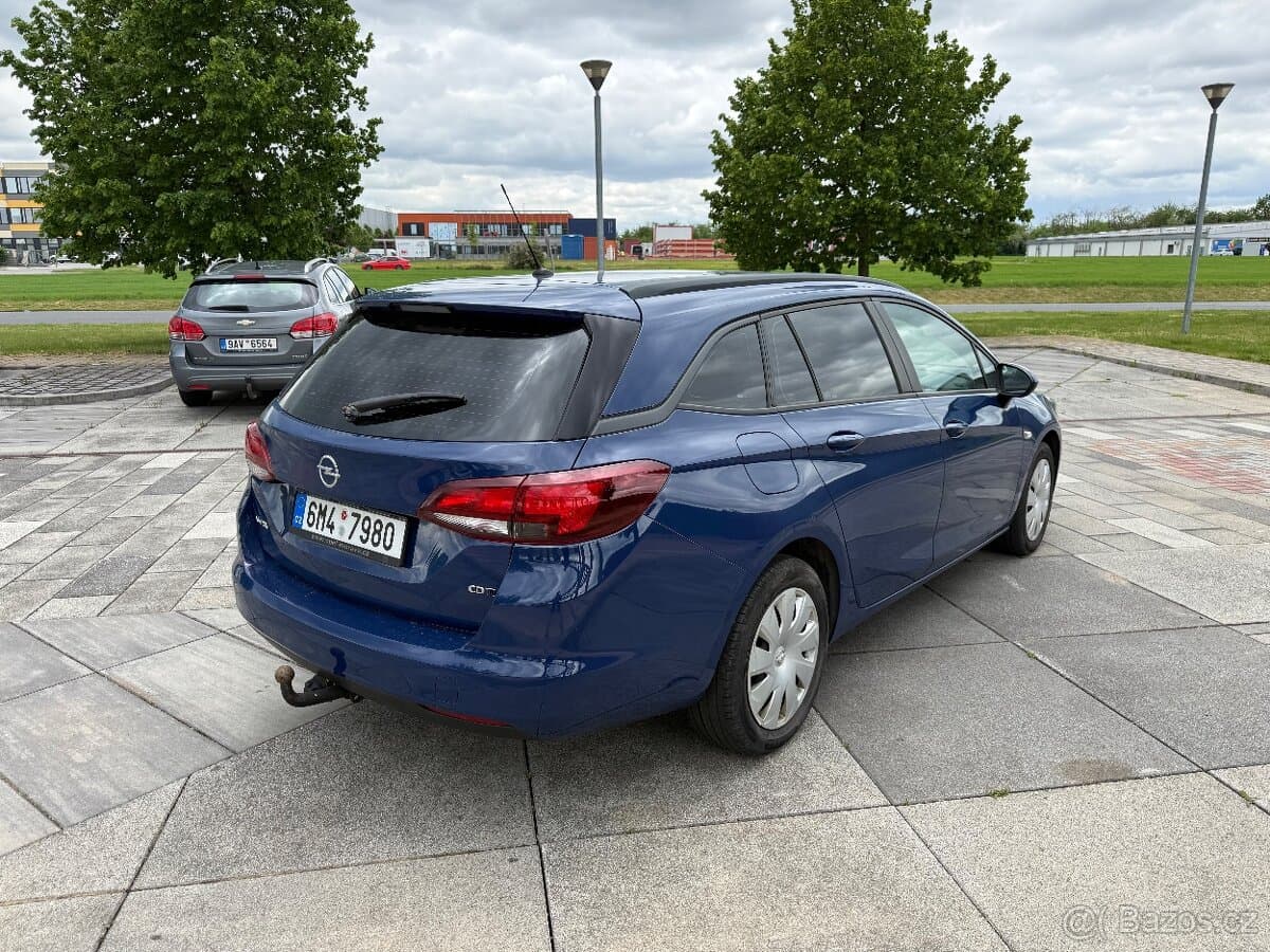 2018 Opel ASTRA - 5