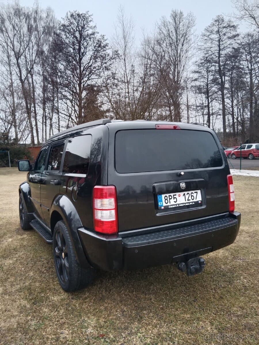 2009 Dodge NITRO - 5