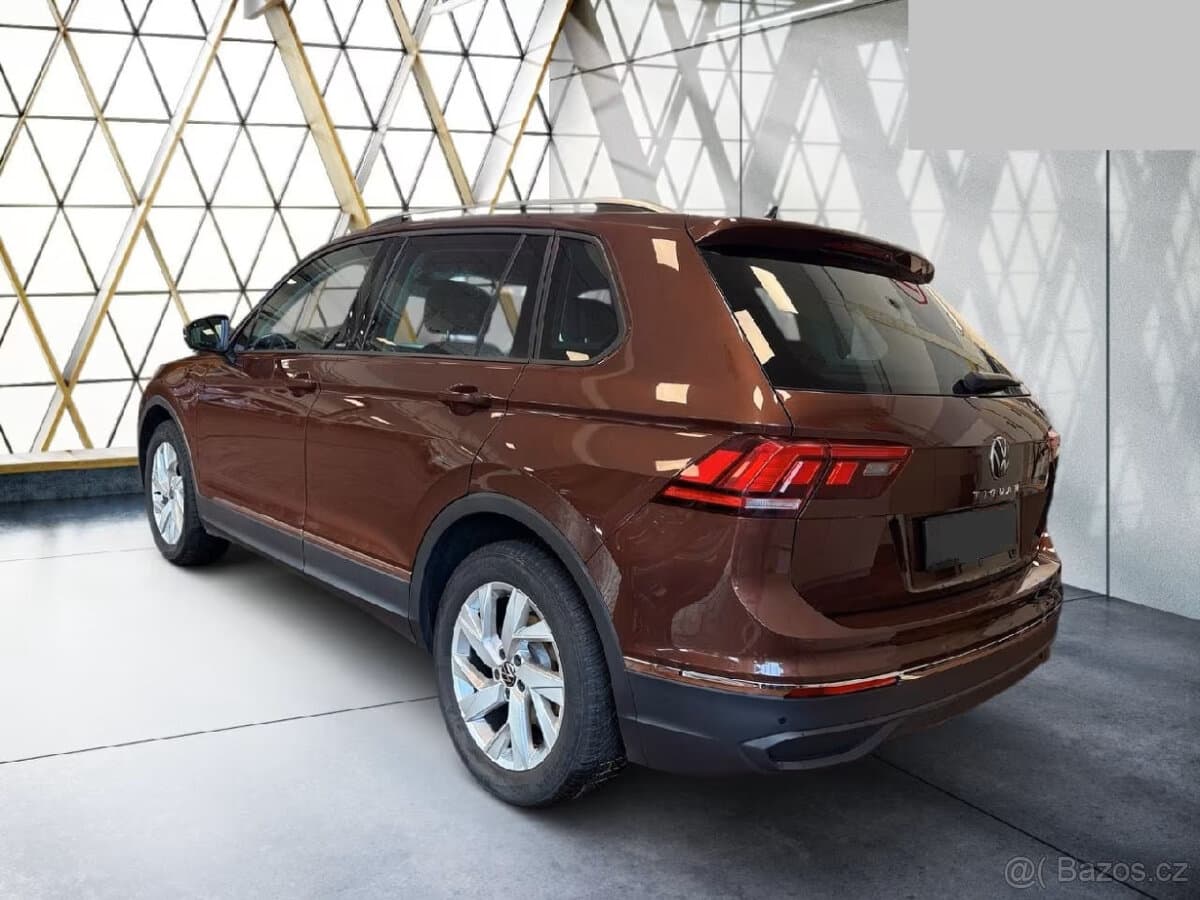 2021 Volkswagen TIGUAN - 5