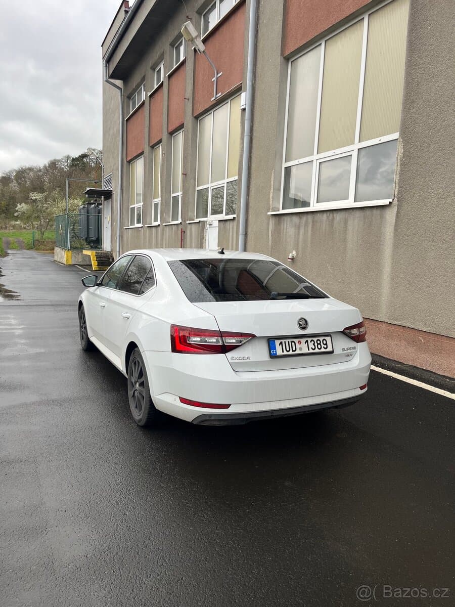 2016 Škoda SUPERB - 5