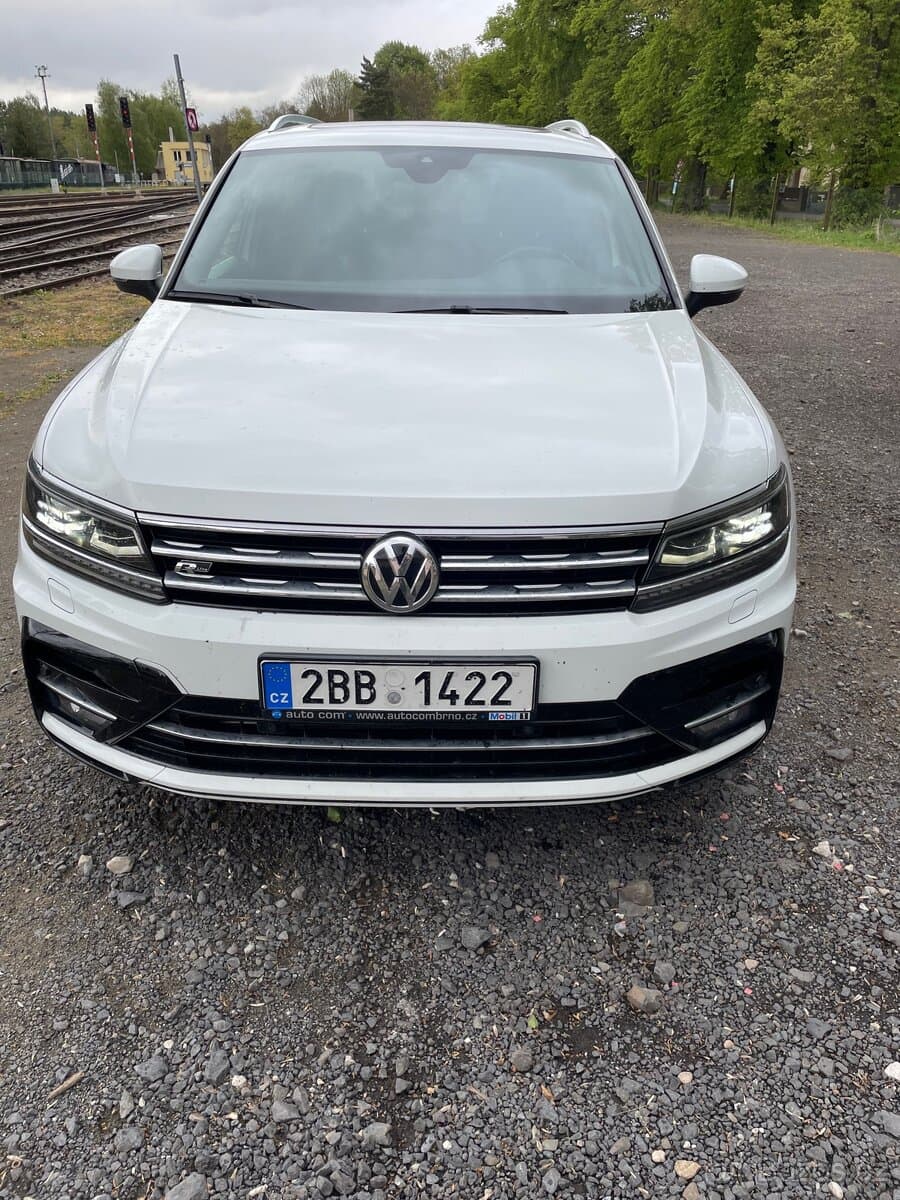 2018 Volkswagen TIGUAN - 5