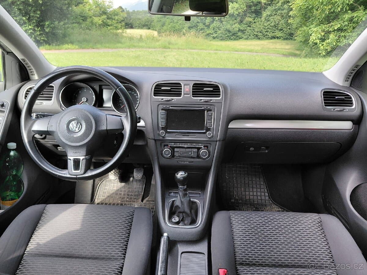 2010 Volkswagen GOLF - 5