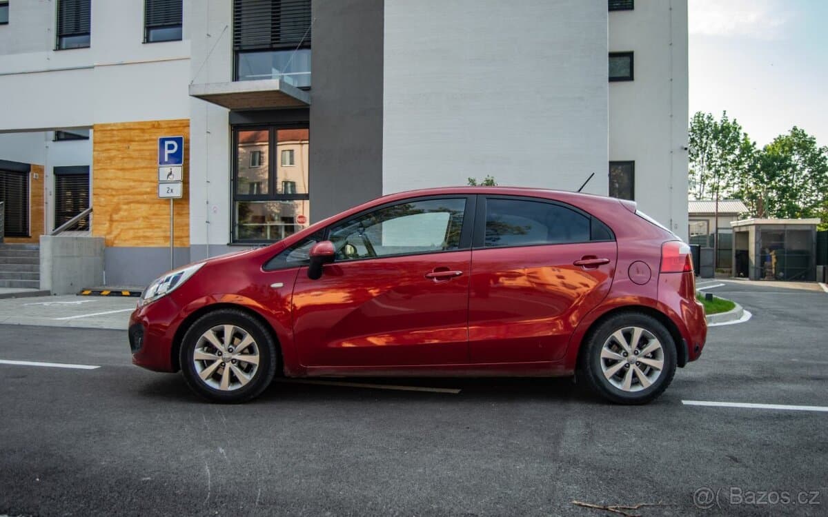 2014 Kia RIO - 5