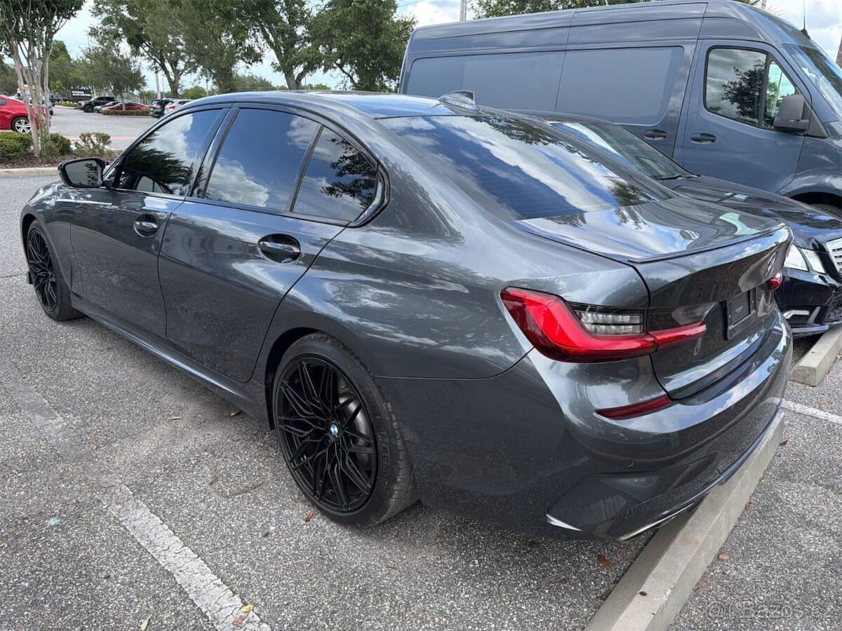 2020 BMW M3 - 5