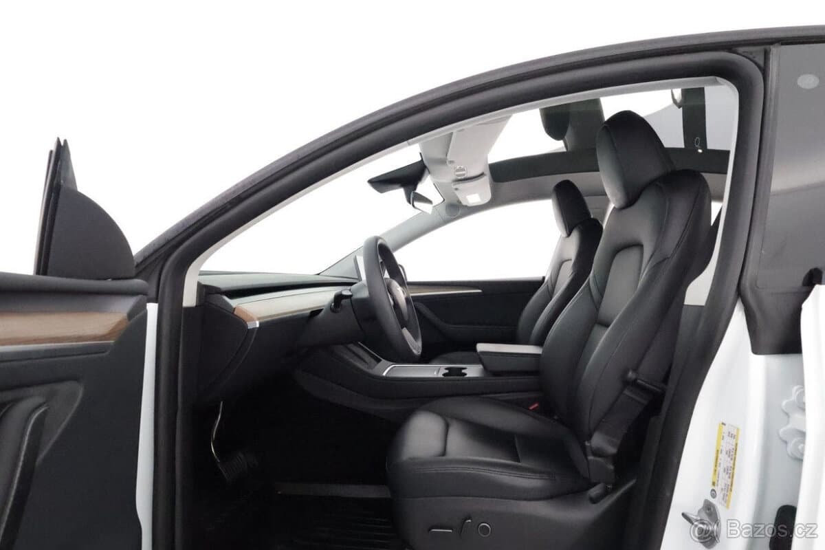 2023 Tesla MODEL Y - 5