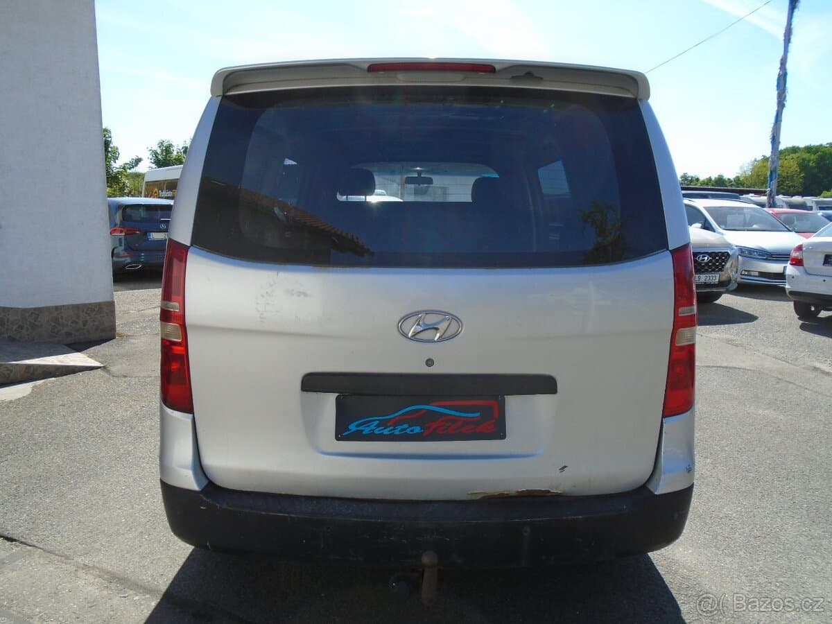 2009 Hyundai H-1 - 5