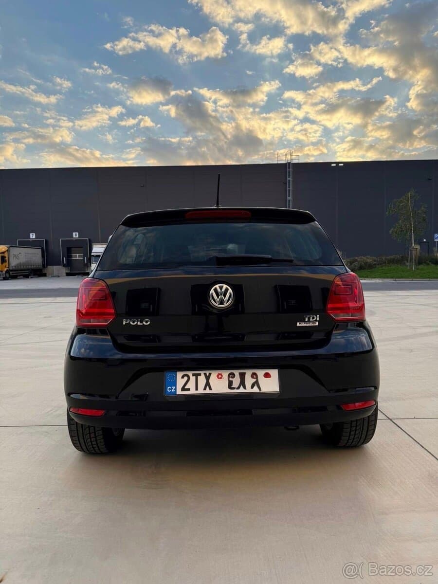 2016 Volkswagen POLO - 5