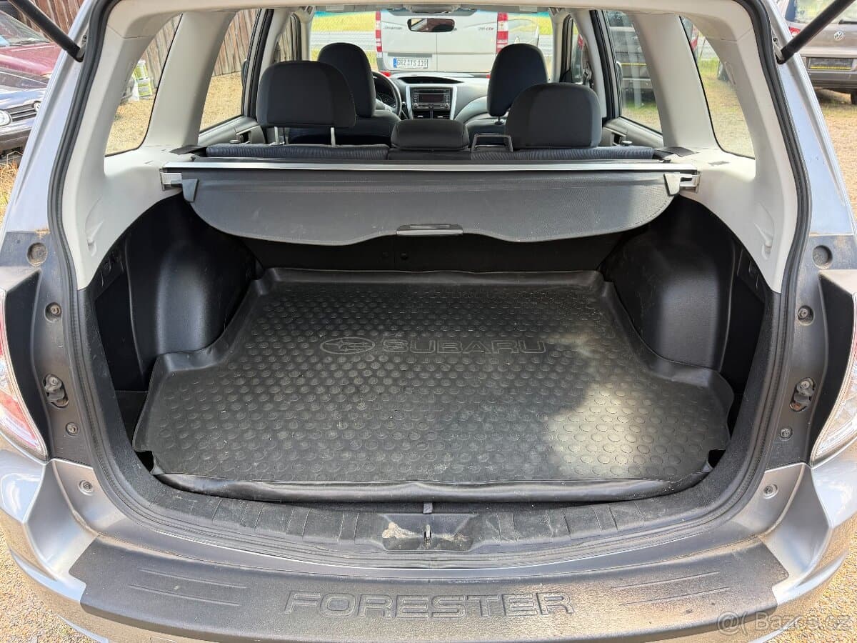 2011 Subaru FORESTER - 5