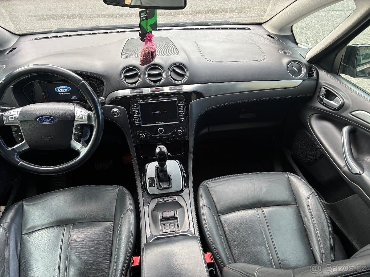 2014 Ford S-MAX - 5