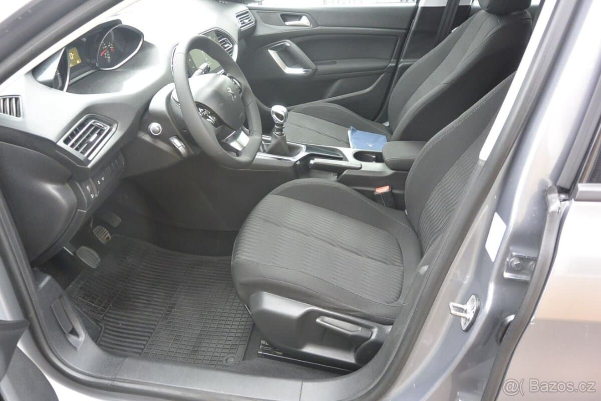2016 Peugeot 308 - 5