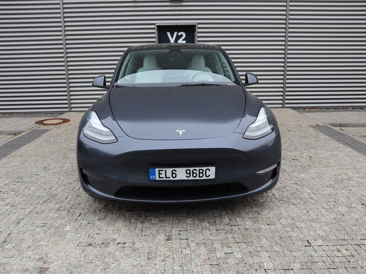 2022 Tesla MODEL Y - 5