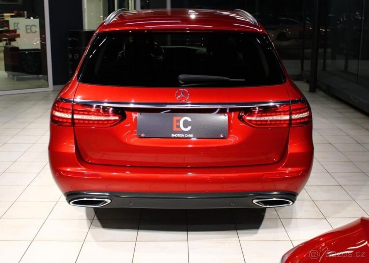 2022 Mercedes-Benz E-CLASS - 5