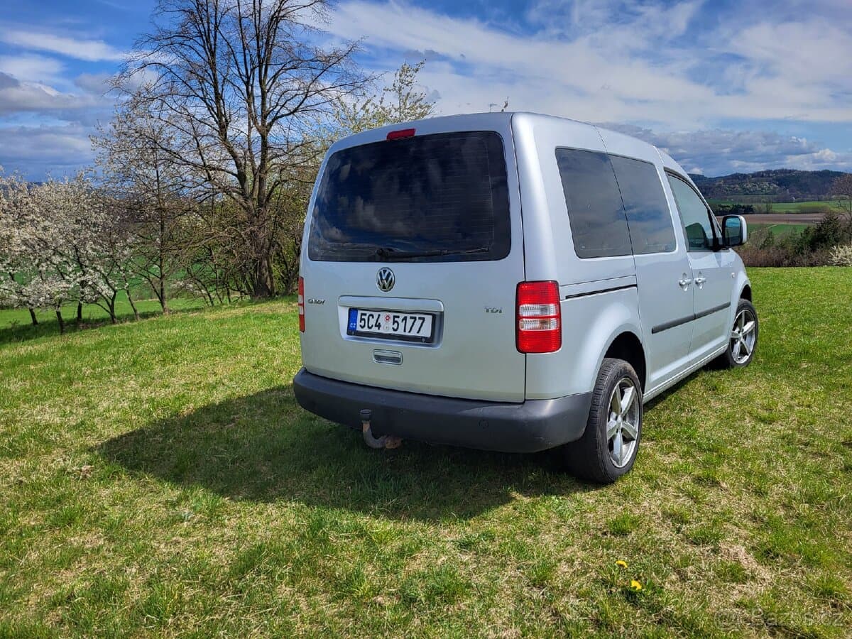 2011 Volkswagen CADDY - 5