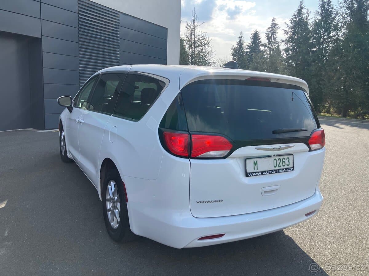 2022 Chrysler PACIFICA - 5