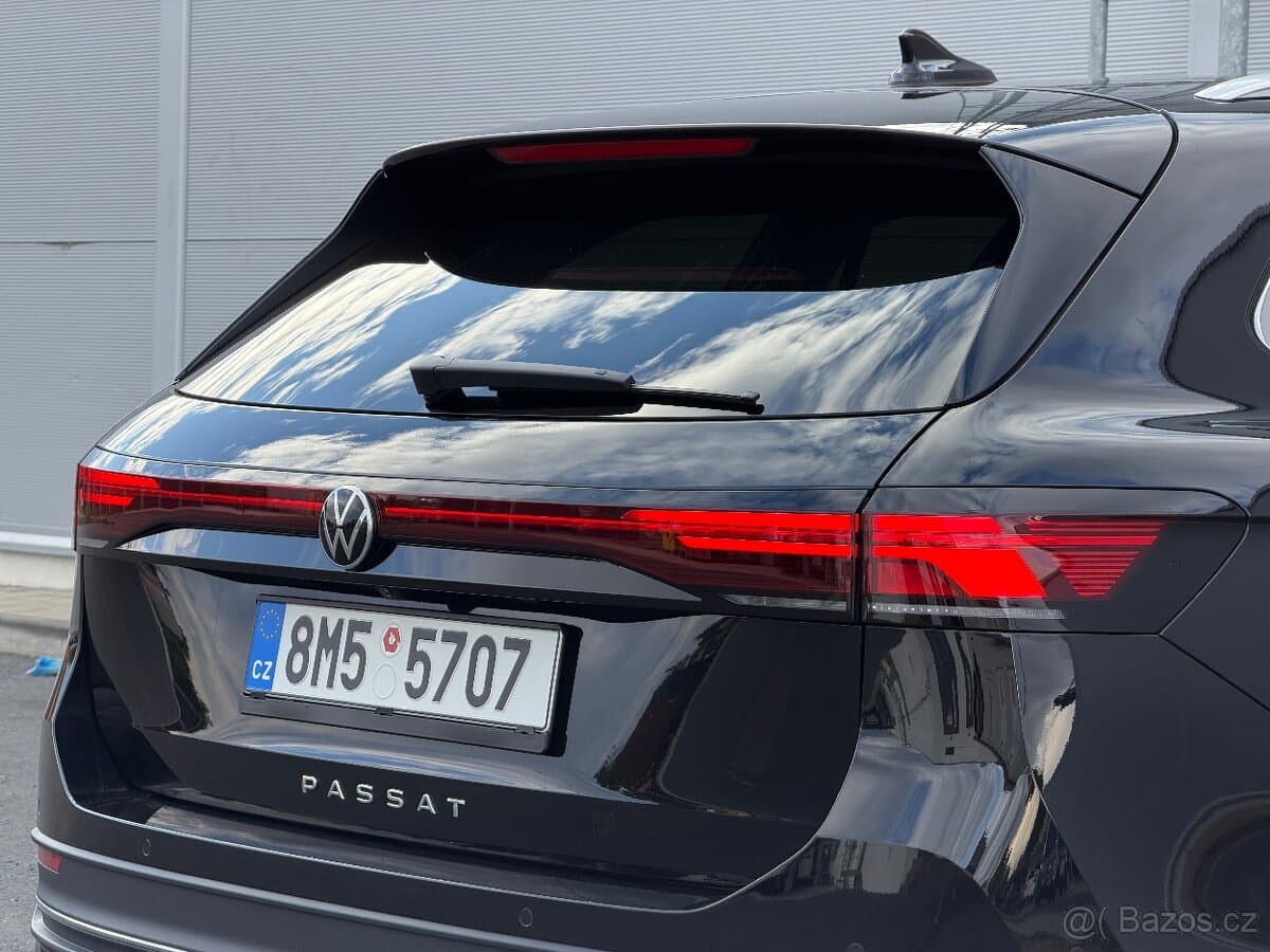 2024 Volkswagen PASSAT - 6