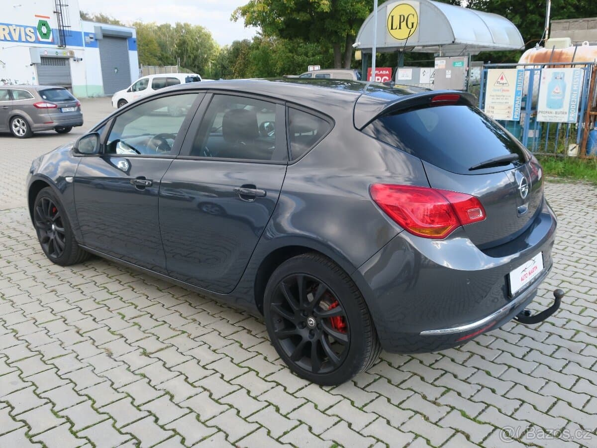 2016 Opel ASTRA - 6