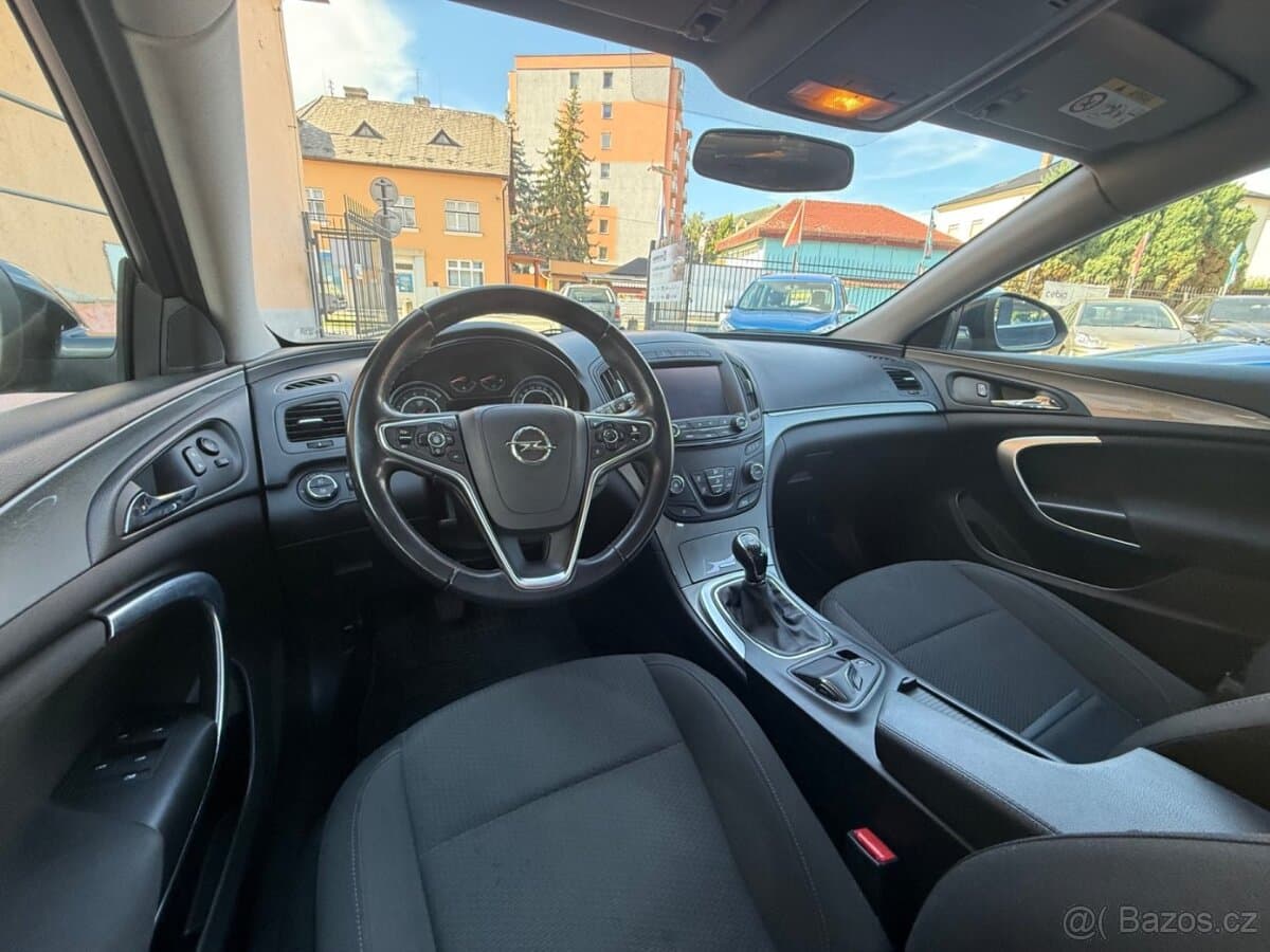 2015 Opel INSIGNIA - 6