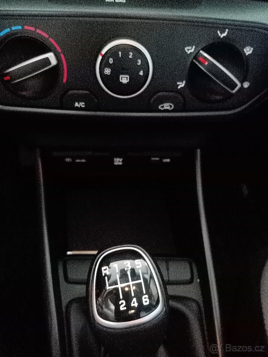 2021 Hyundai BAYON - 6