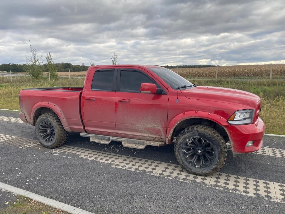 2011 Dodge RAM - 6