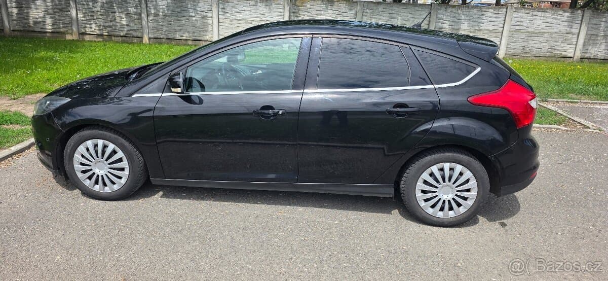 2011 Ford FOCUS - 6