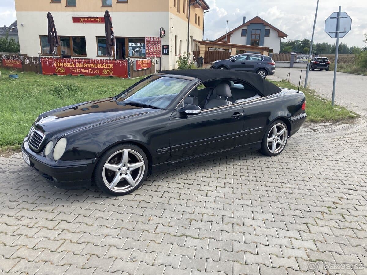 2002 Mercedes-Benz CLK - 6