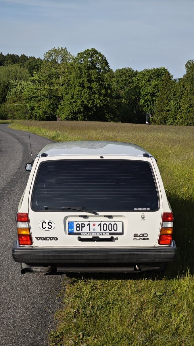 1991 Volvo 240 - 6