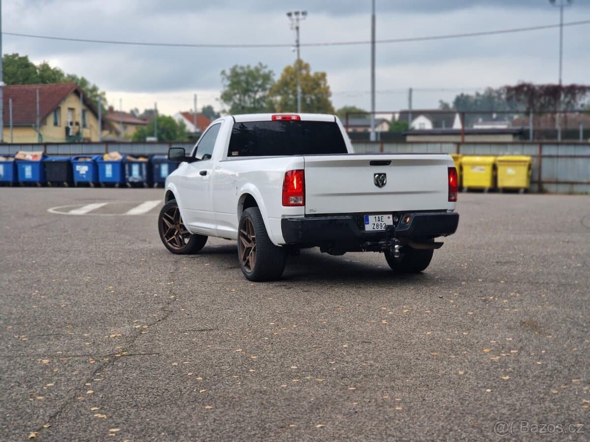 2015 RAM 1500 - 6