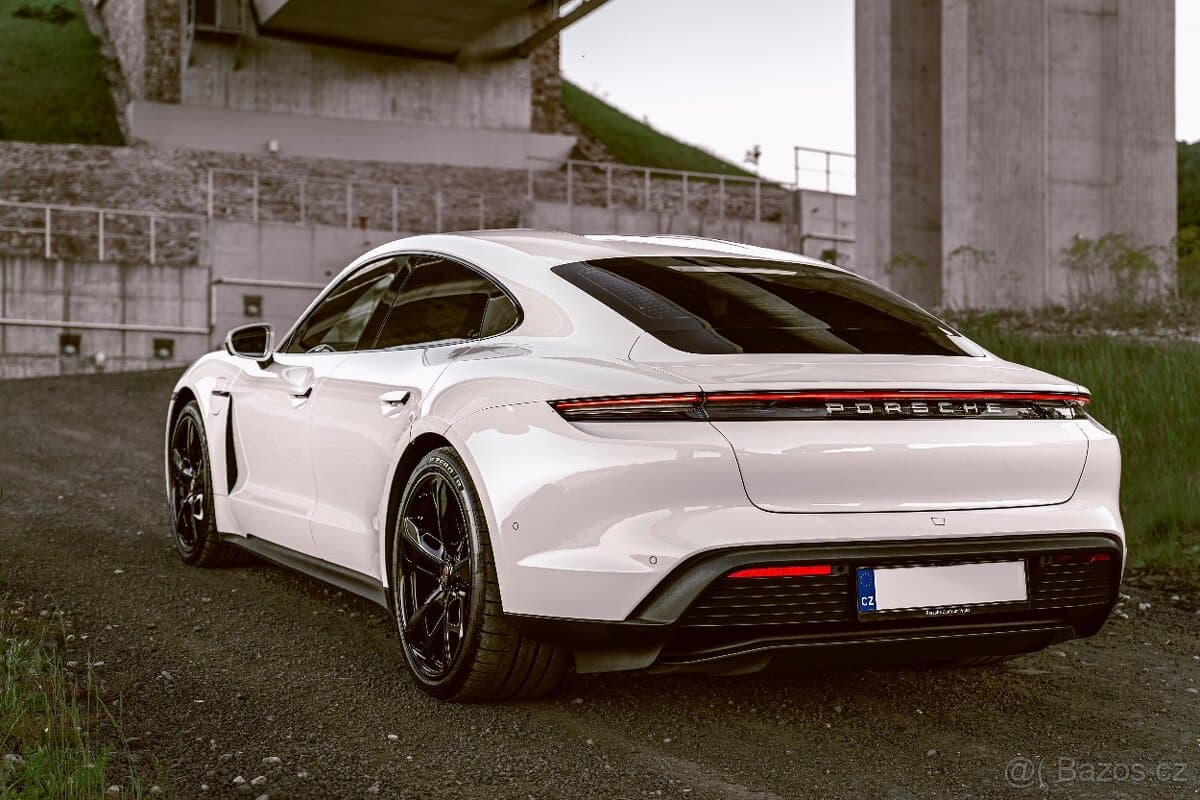 2023 Porsche TAYCAN - 6