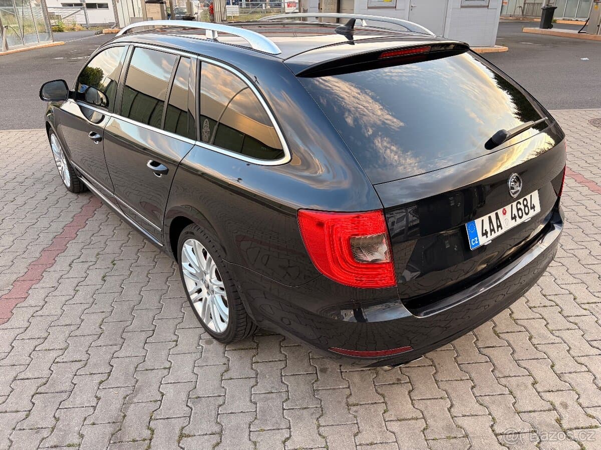 2014 Škoda SUPERB - 6