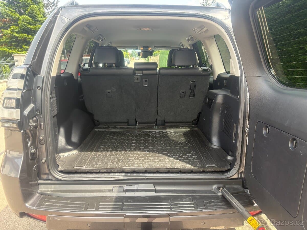 2021 Toyota LAND CRUISER - 6