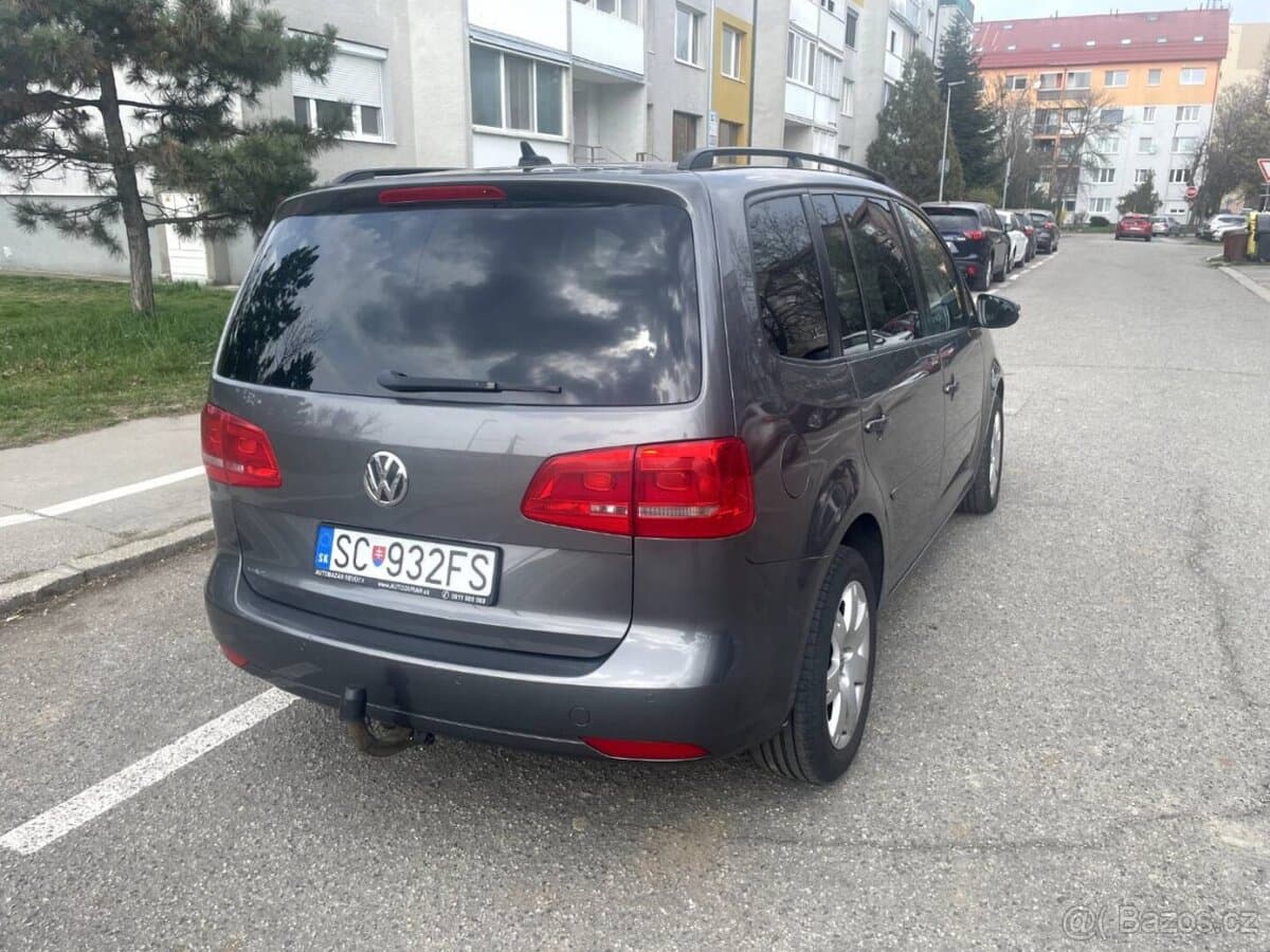 2010 Volkswagen TOURAN - 6