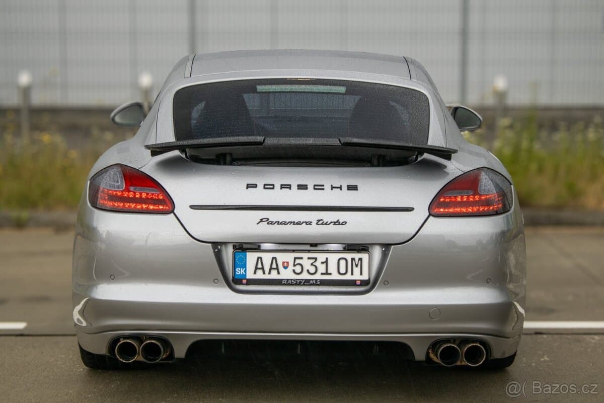 2010 Porsche PANAMERA - 6