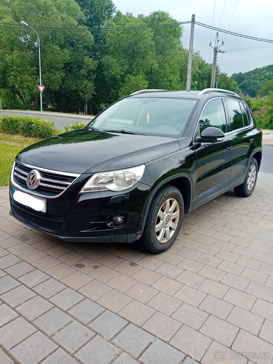 2010 Volkswagen TIGUAN - 6