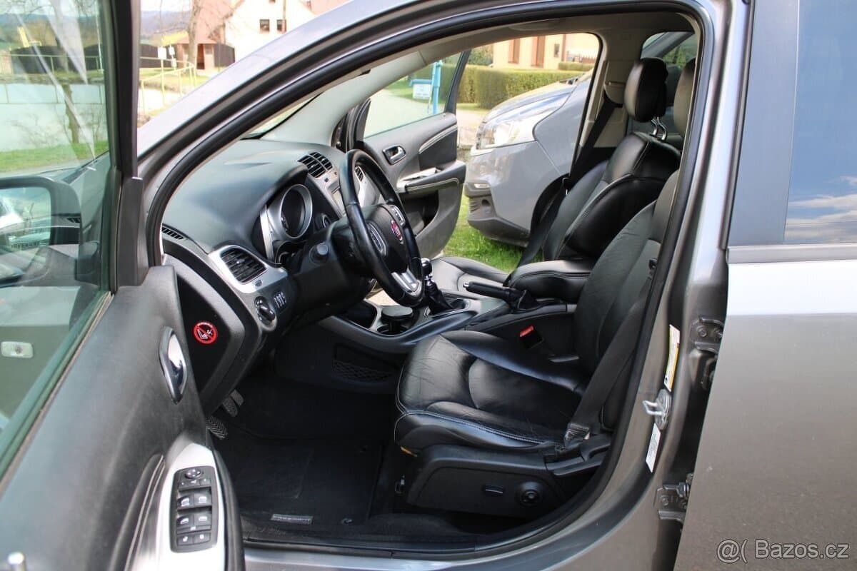 2011 Fiat FREEMONT - 6