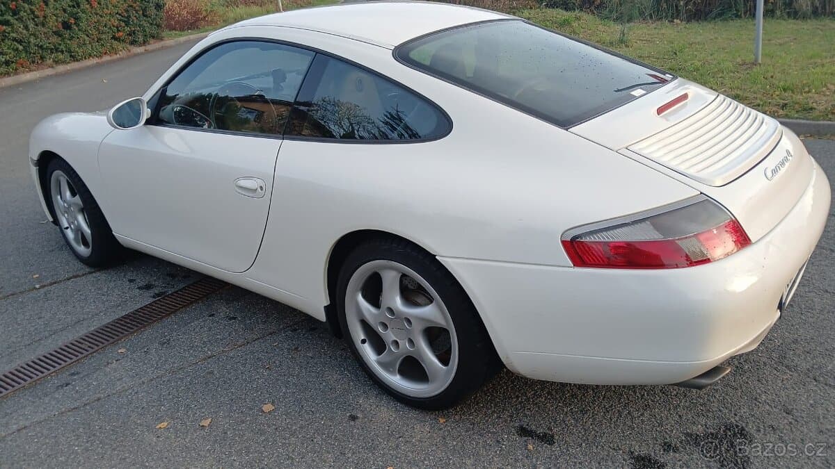 2001 Porsche 911 - 6