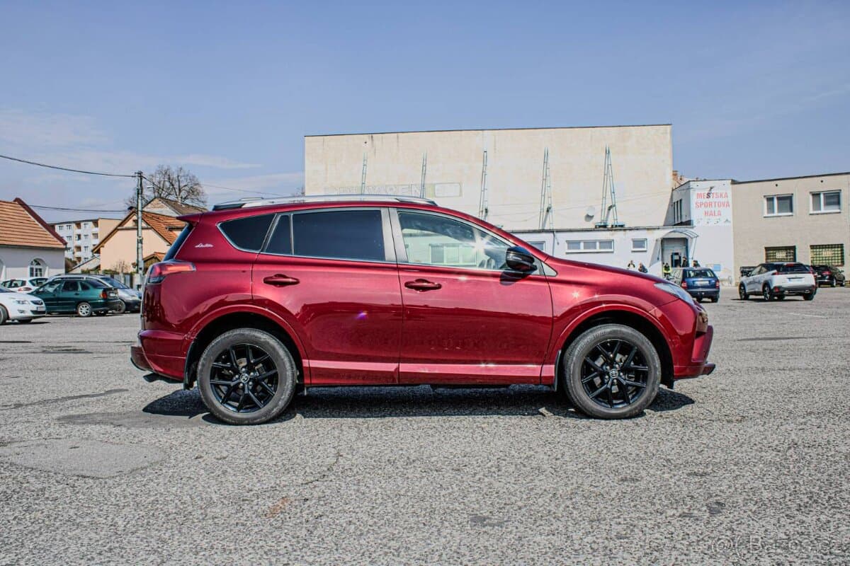 2018 Toyota RAV4 - 6