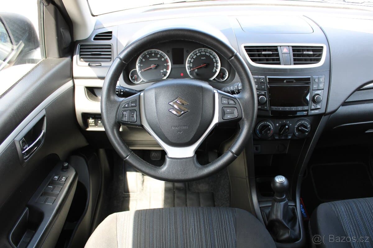 2015 Suzuki SWIFT - 6