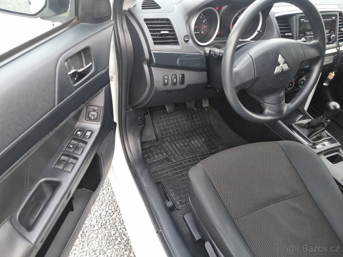 2016 Mitsubishi LANCER - 6