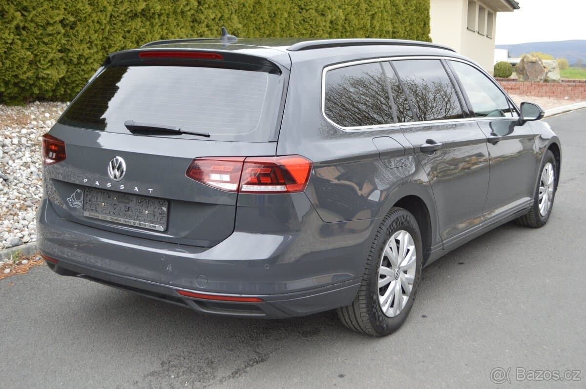 2020 Volkswagen PASSAT - 6