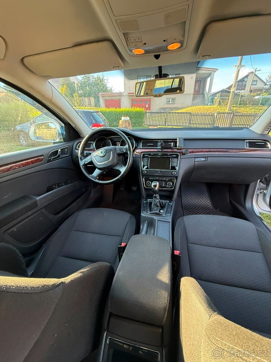 2012 Škoda SUPERB - 6