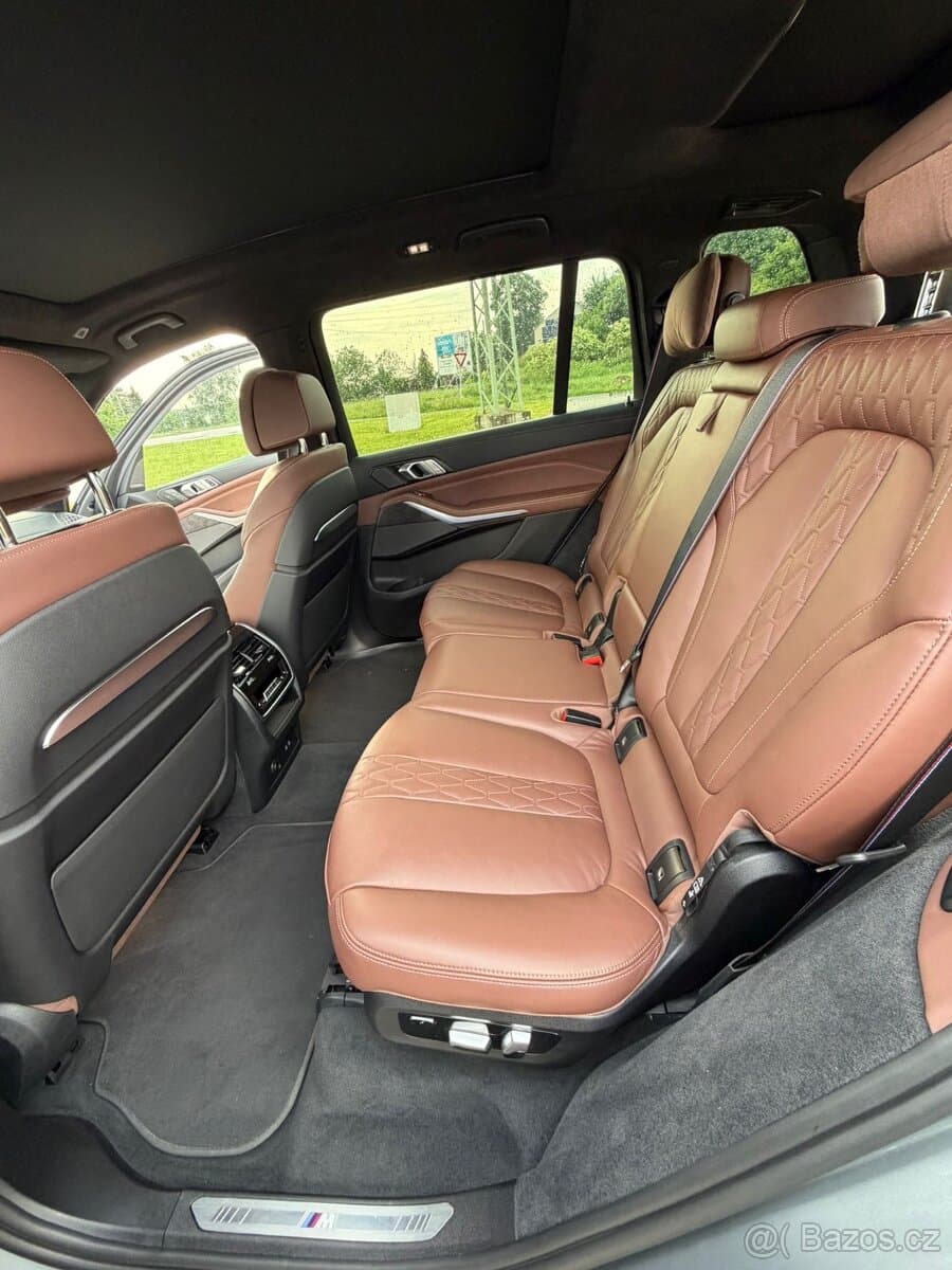 BMW X7 - 6