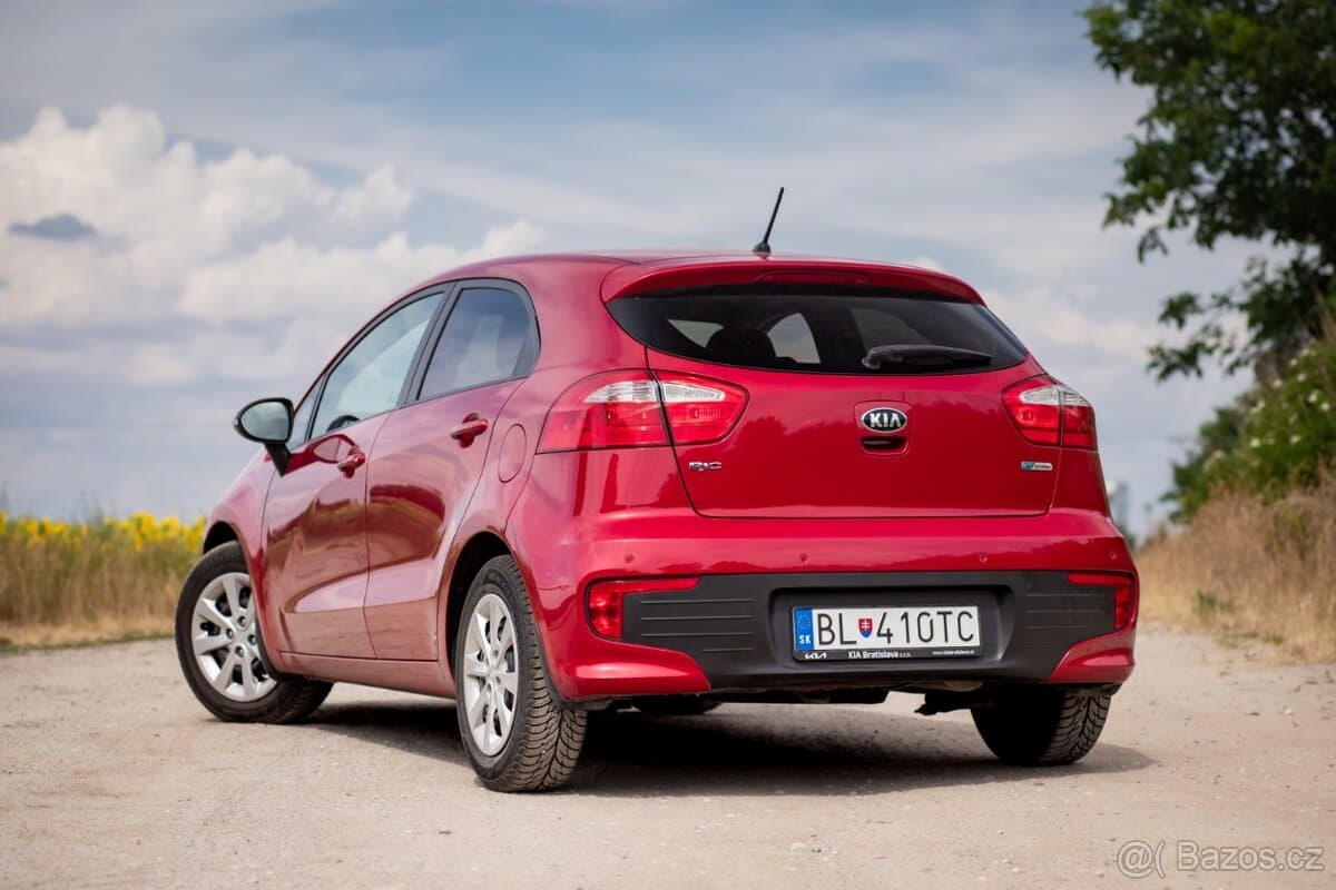 2016 Kia RIO - 6
