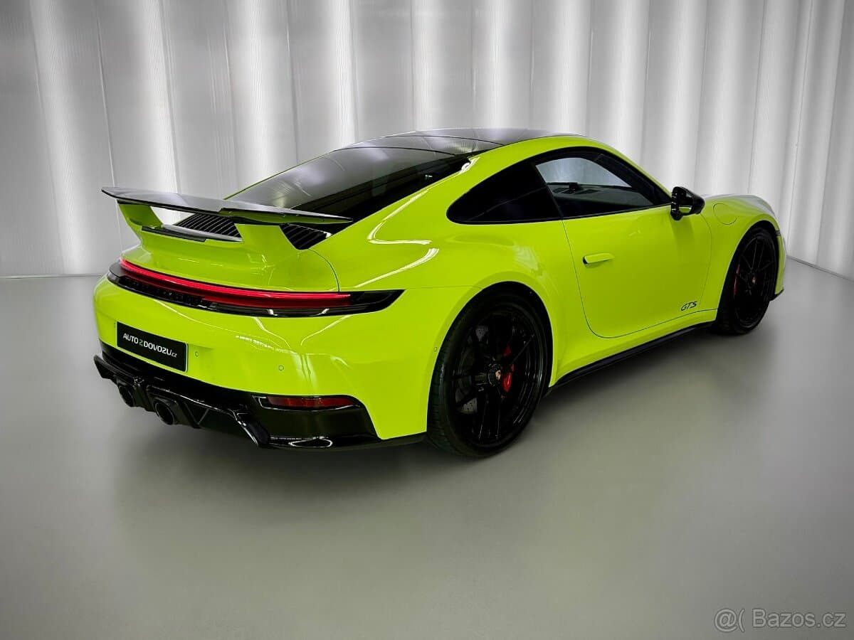 2026 Porsche 911 - 6
