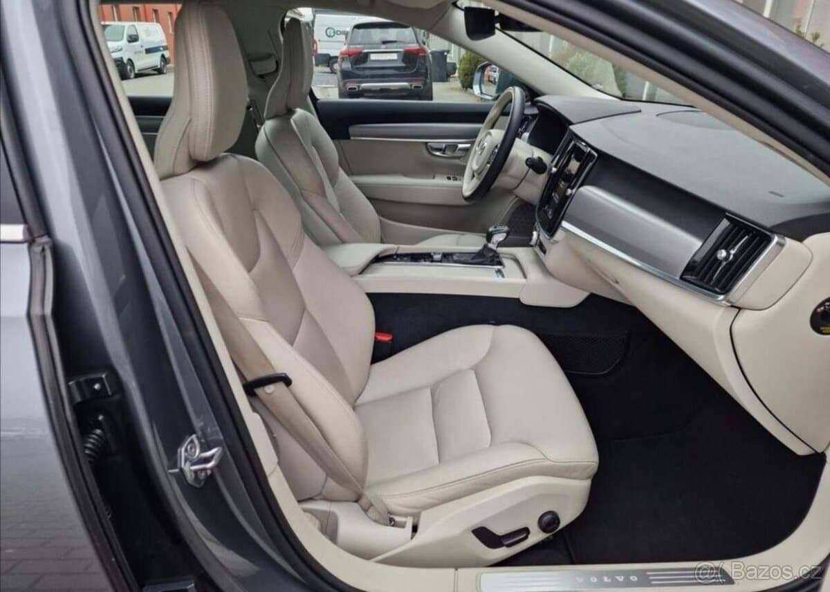 2019 Volvo V90 - 6